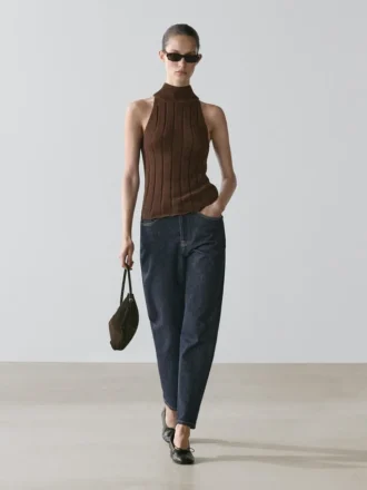 Top con scollo all’americana in misto cotone