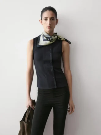 Top in misto cotone con abbottonatura